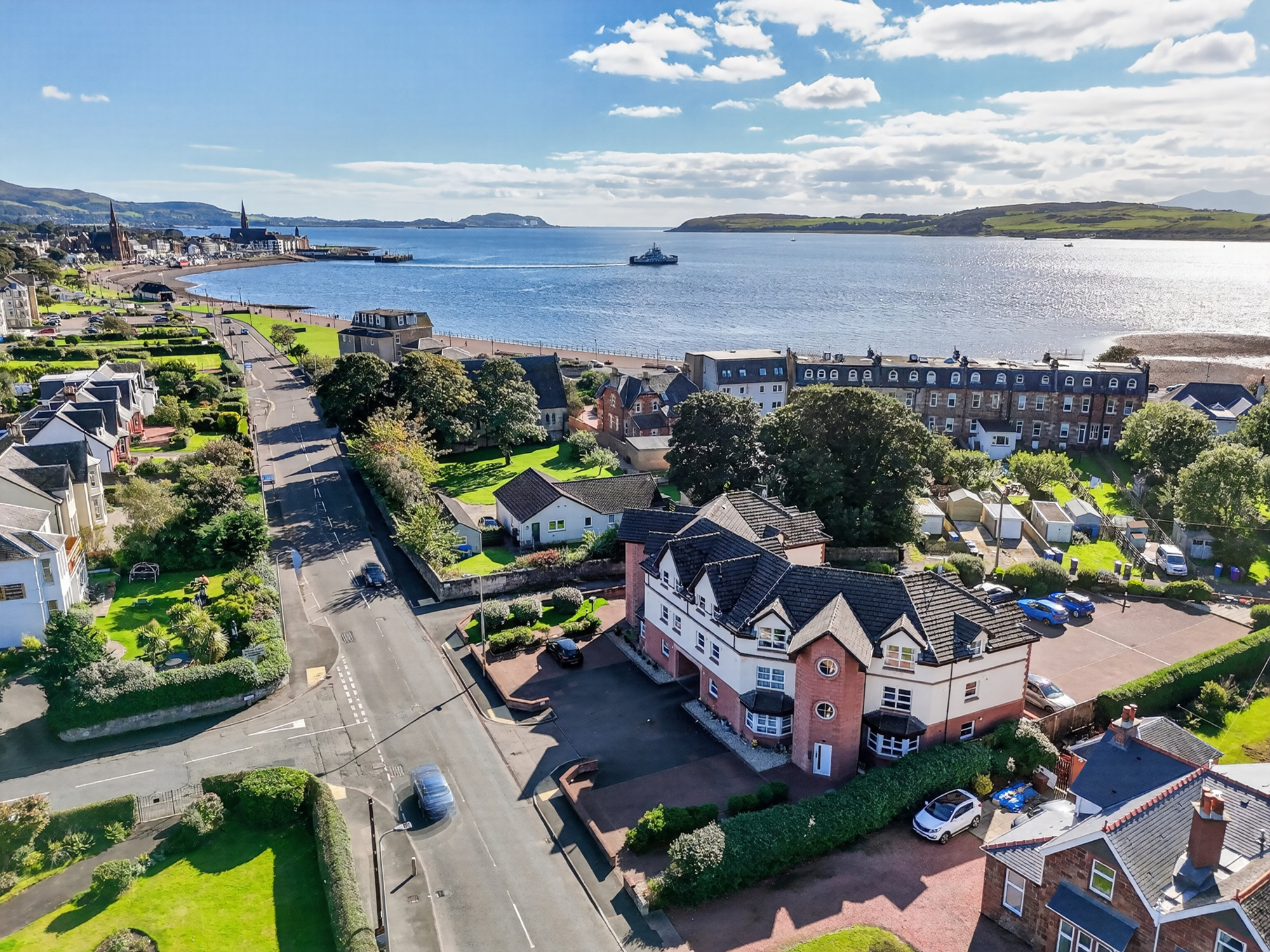59_11 greenock road, largs _ (58)