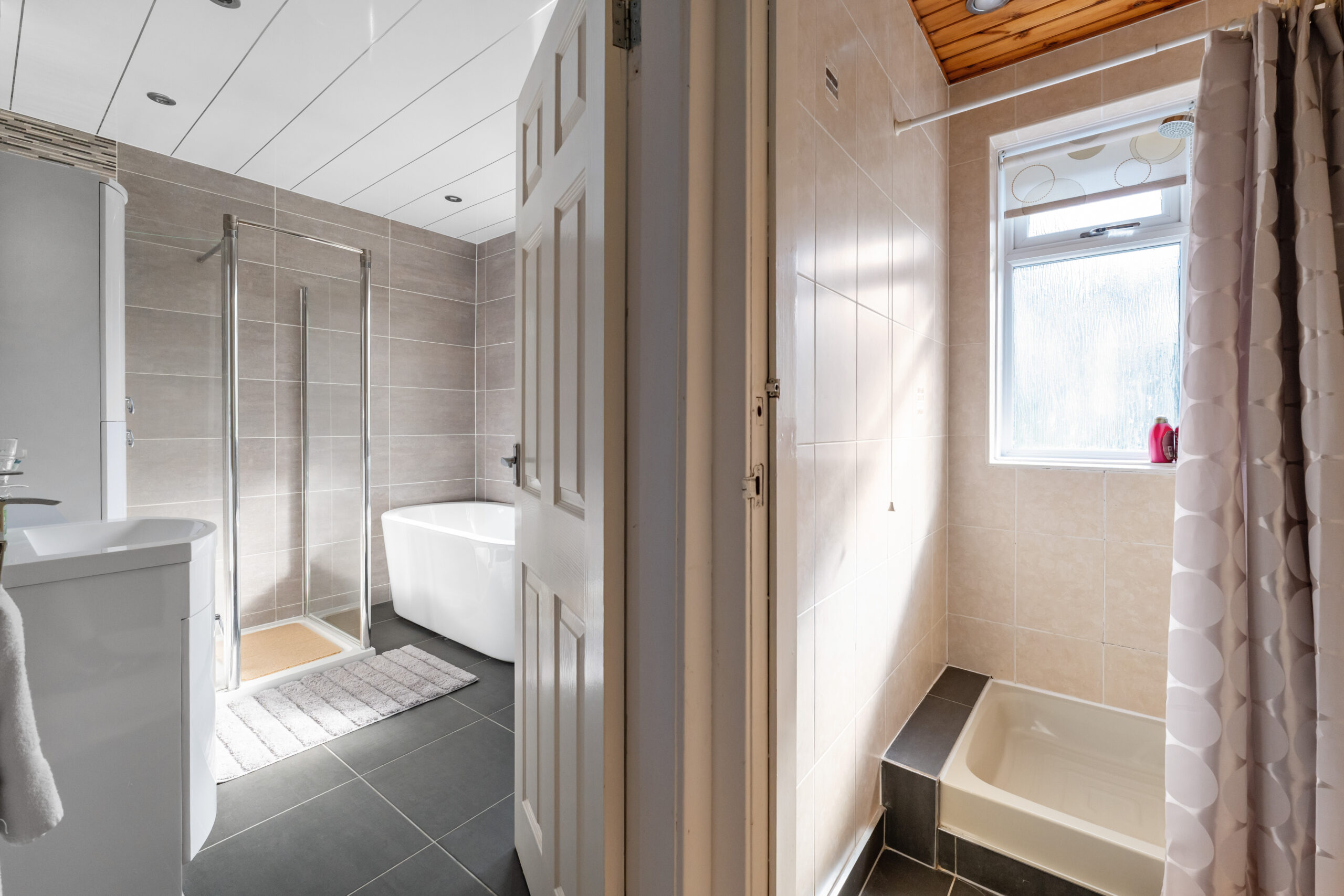P1932885