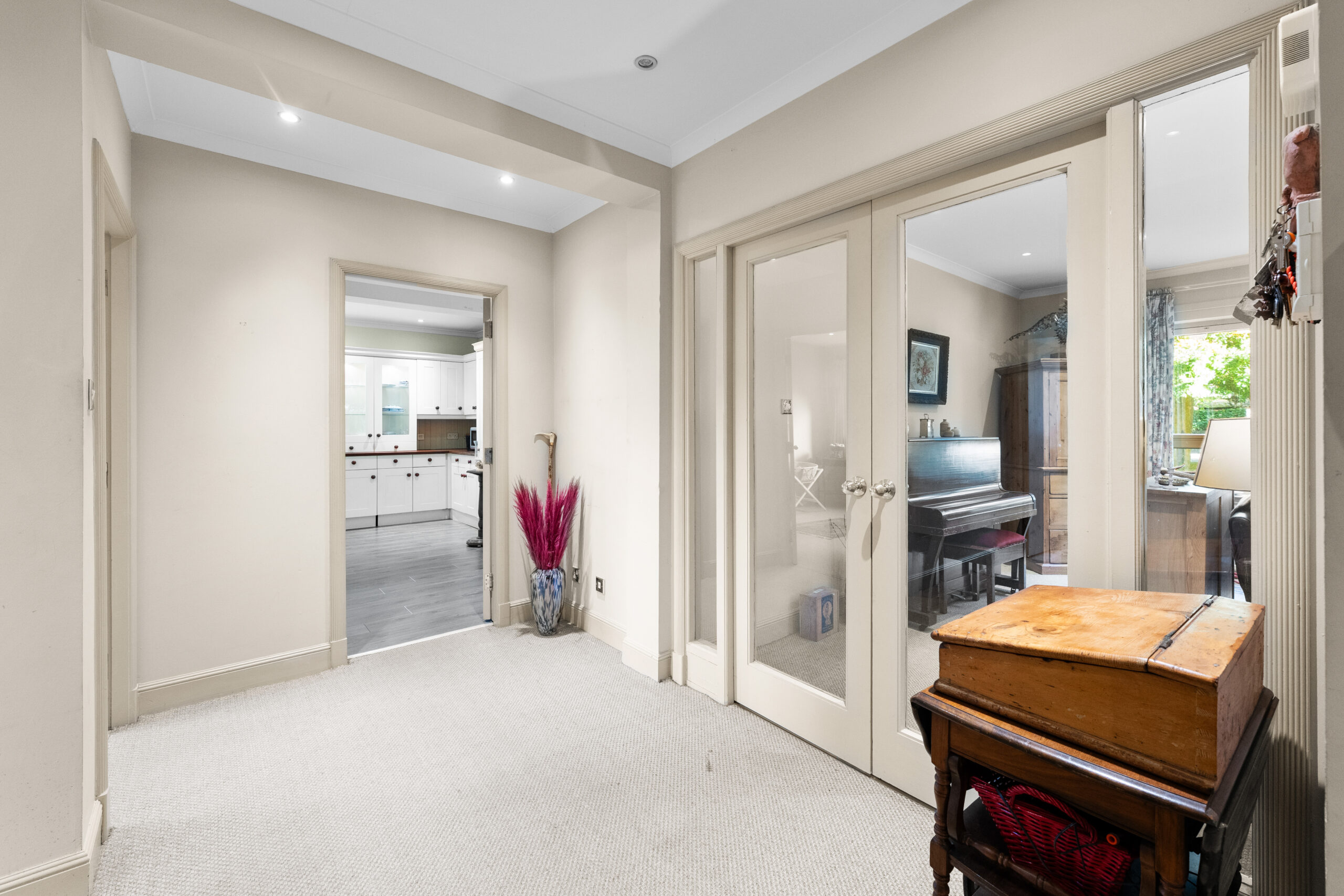 0.2, 211 Nithsdale Road (3)