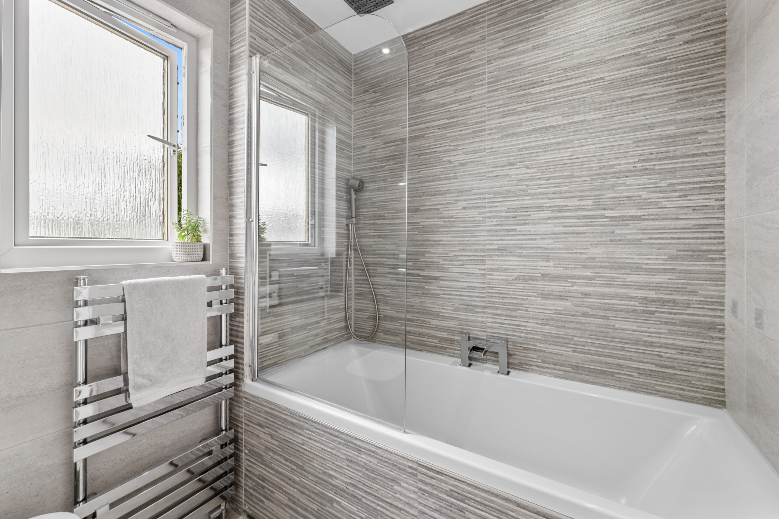 8 Levern Bridge Road (11)