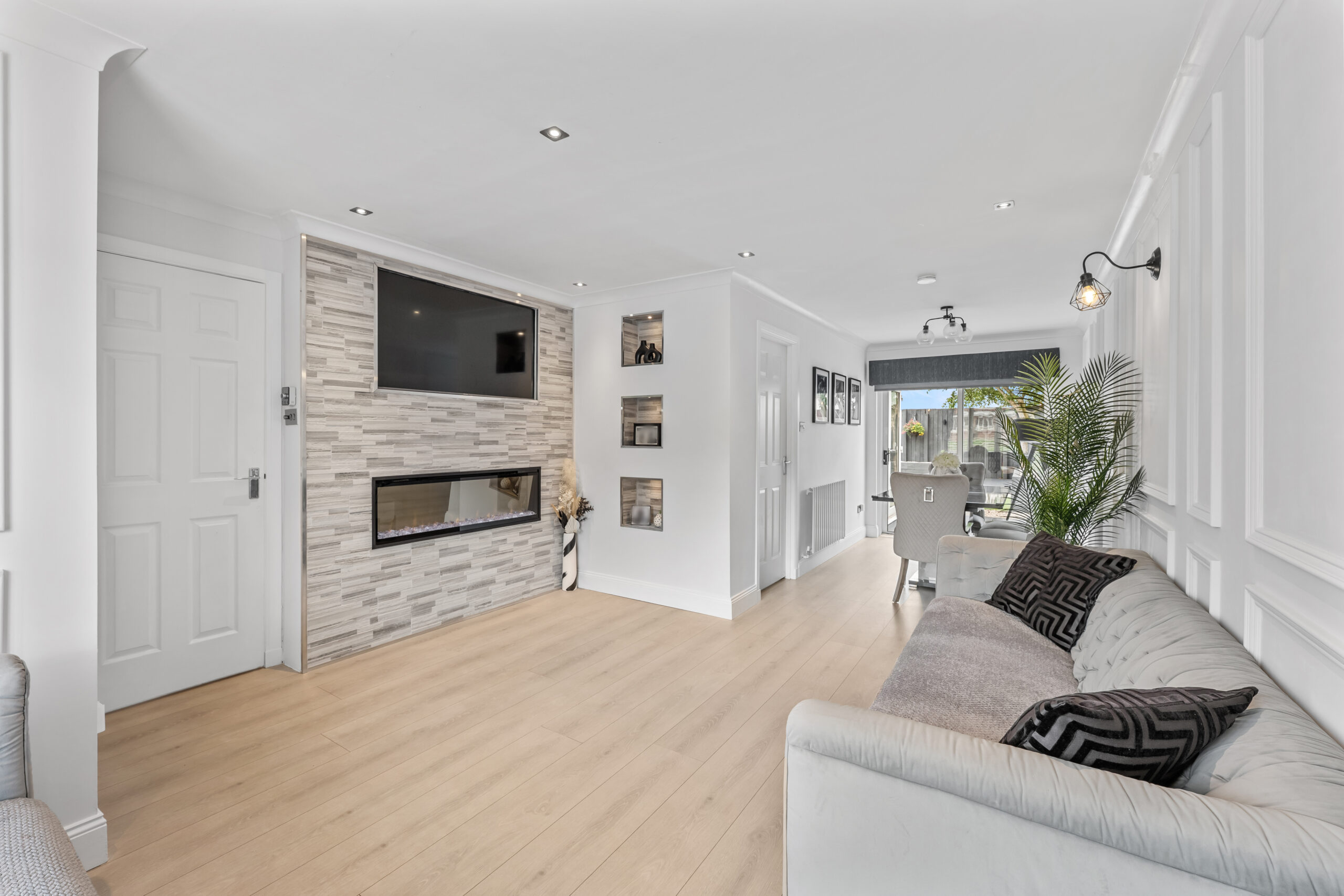 8 Levern Bridge Road (2)