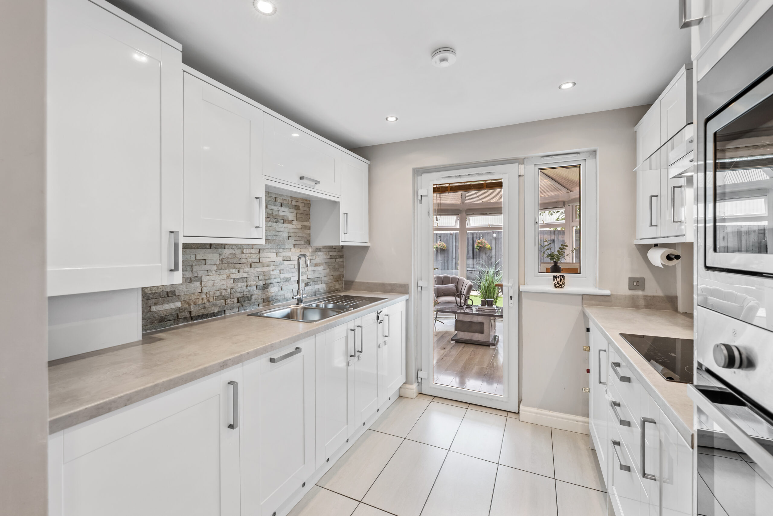8 Levern Bridge Road (7)